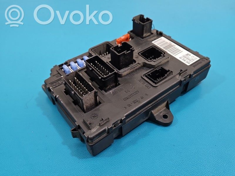 Citroen Berlingo Central body control module 
