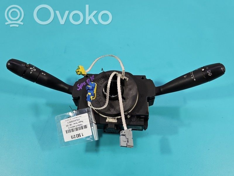 Peugeot Partner Interruptor del limpiafaros 
