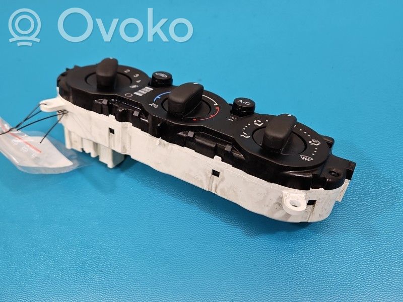 Console centrale, commande chauffage/clim   BM5T18549,IMPRK1581791