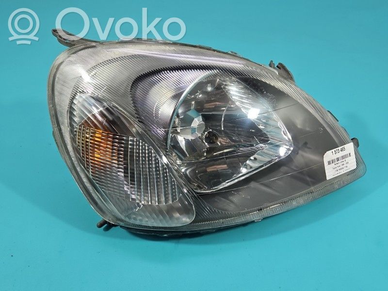 Toyota Yaris Phare frontale 