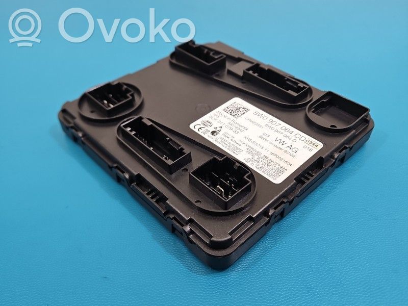 Audi Q7 4M Central body control module 