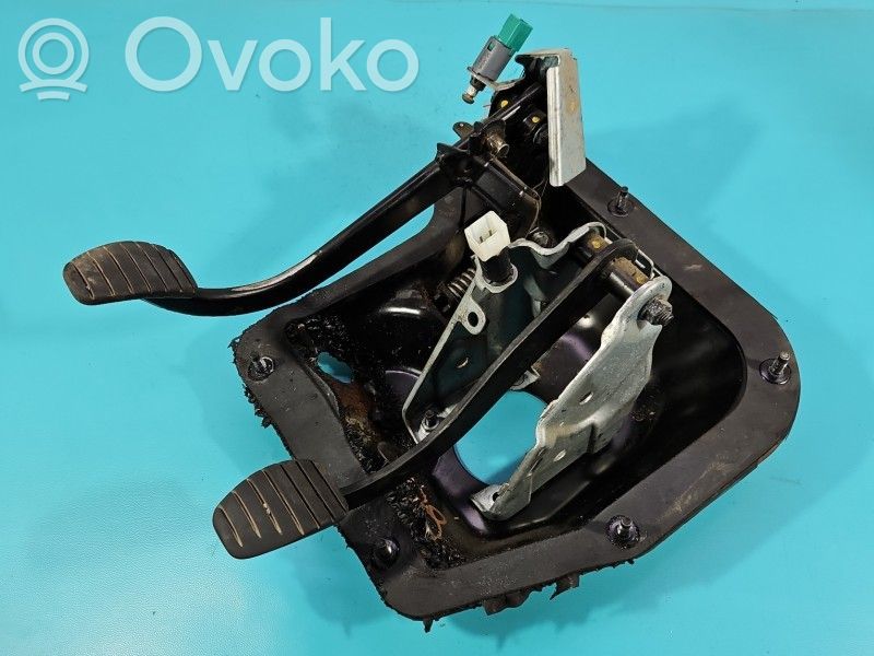 Opel Vivaro Assemblage pédale 