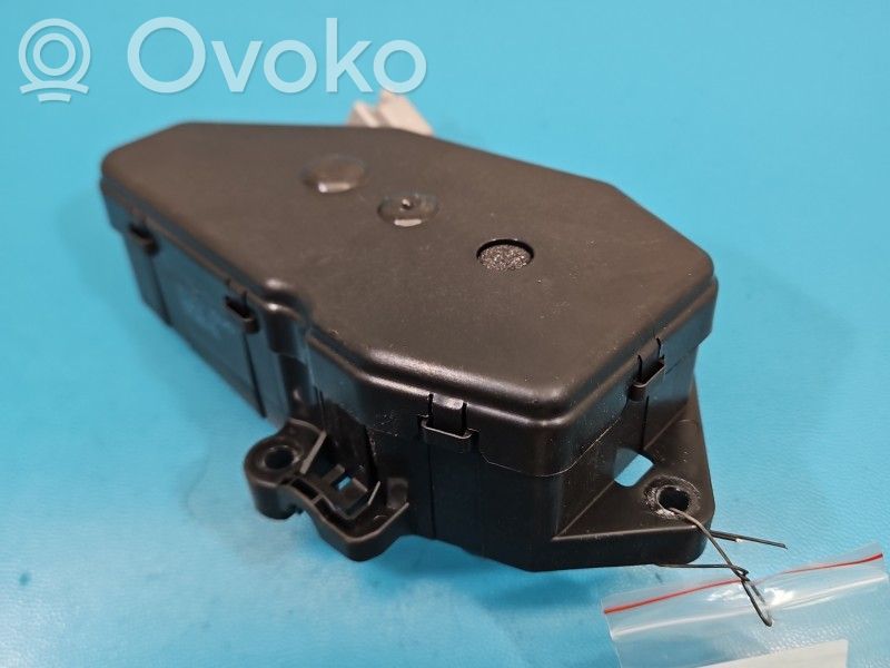 Volvo XC60 Blocco/chiusura/serratura del portellone posteriore/bagagliaio 