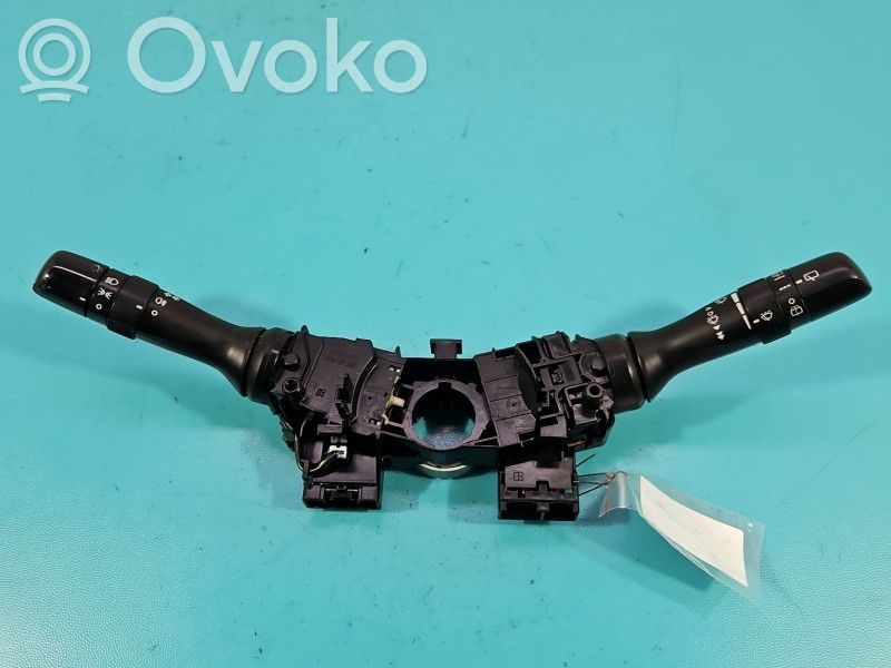 Toyota Auris 150 Interruttore fari e tergicristallo 