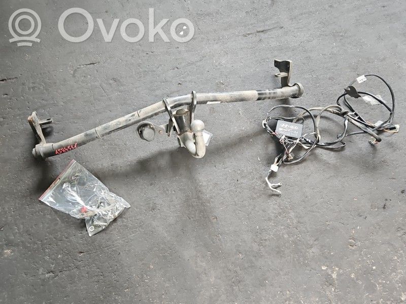 KIA Niro Vetokoukkusarja 