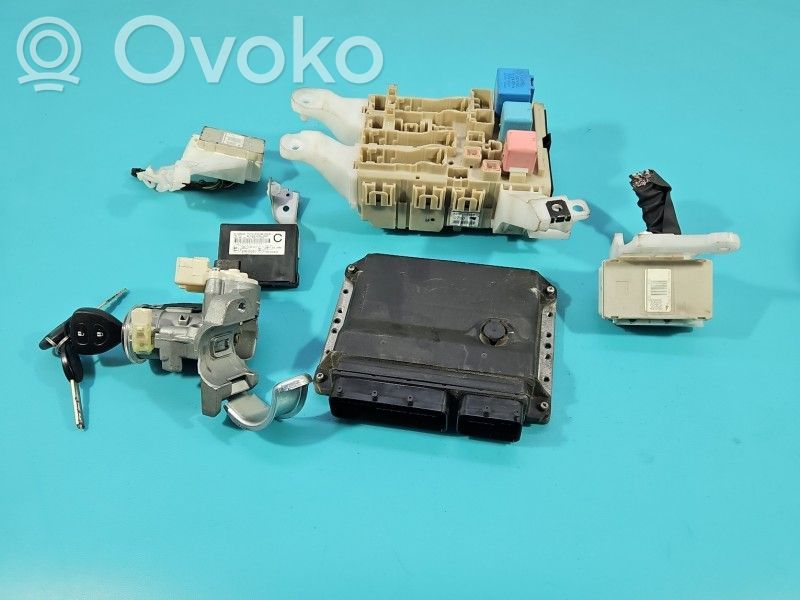 Komputer / Sterownik ECU silnika   8966102W31,IMPRK1587244