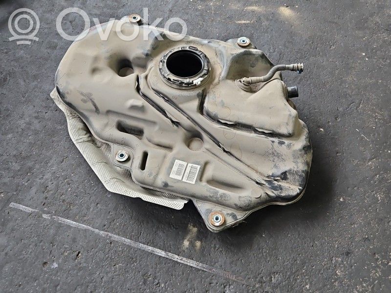 Toyota C-HR I Depósito de combustible 