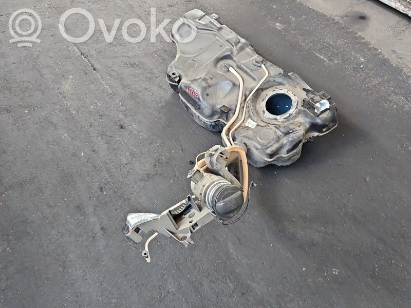 Skoda Fabia Mk4 (6VA) Serbatoio del carburante 