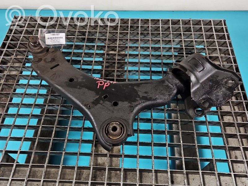 Volvo XC60 Triangle bras de suspension inférieur avant
