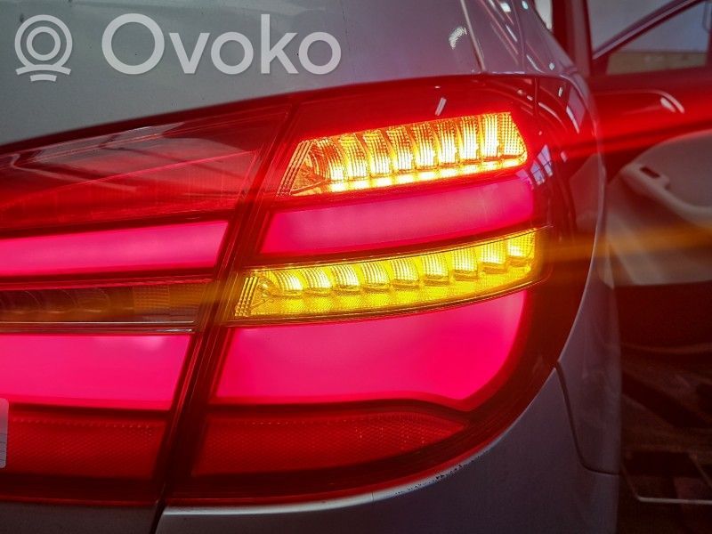 Mercedes-Benz B W246 W242 Lampă spate în caroserie