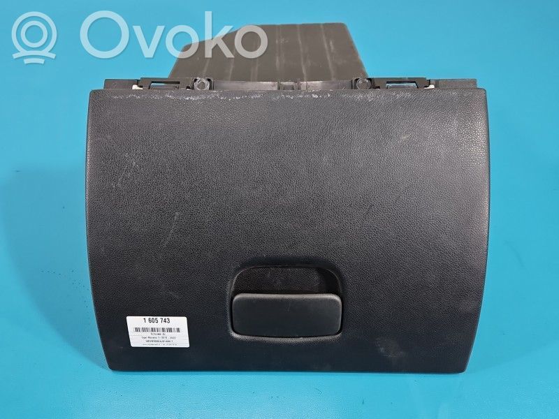 Guantera   685000045R,IMPRK1605743