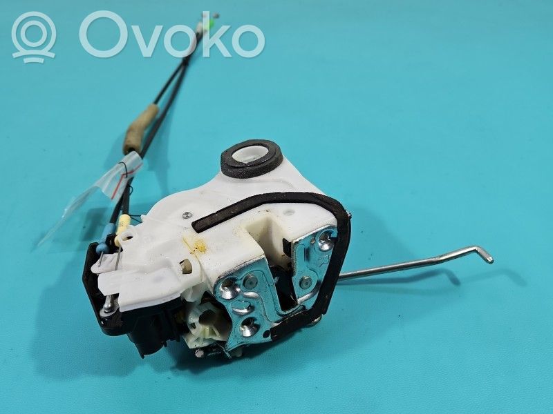 Suzuki Swift III Serratura portiera anteriore