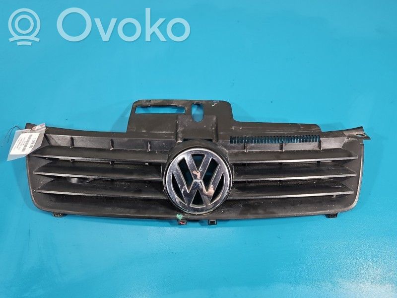Volkswagen Polo IV 9N3 Griglia superiore del radiatore paraurti anteriore