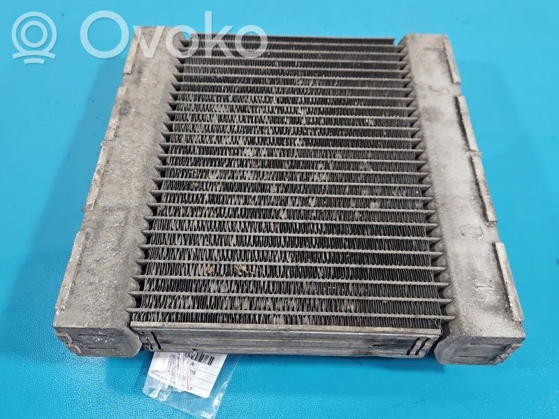 BMW 7 F01 F02 F03 F04 Radiatore di raffreddamento 
