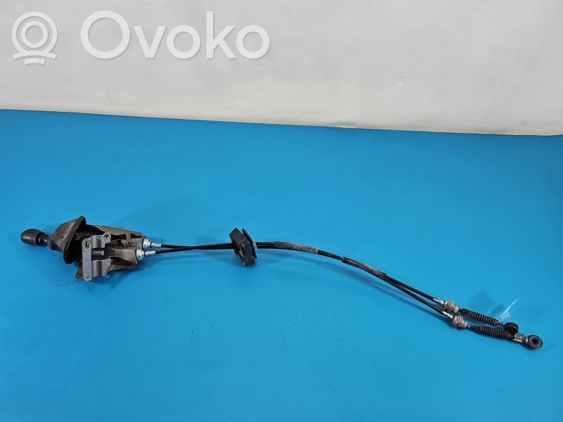 Opel Vivaro Câble de changement de vitesse