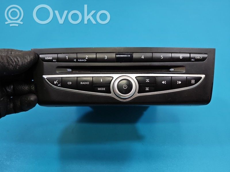 Renault Koleos I Panel / Radioodtwarzacz CD/DVD/GPS