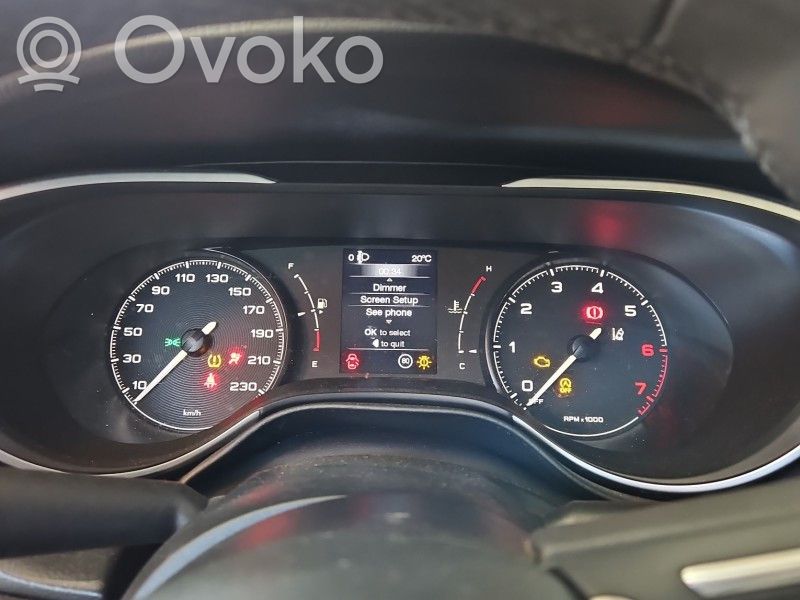 Fiat Tipo Spidometrs (instrumentu panelī)