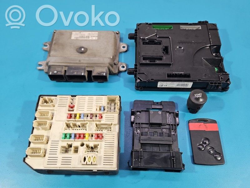 Renault Laguna III Unité de commande, module ECU de moteur