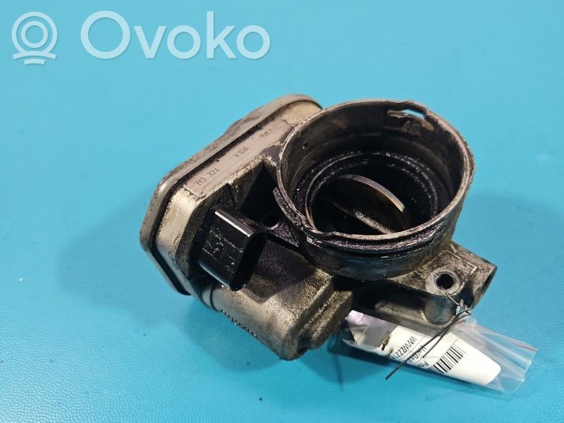 Volkswagen Golf V Kaasuttimen ilmaläppärunko