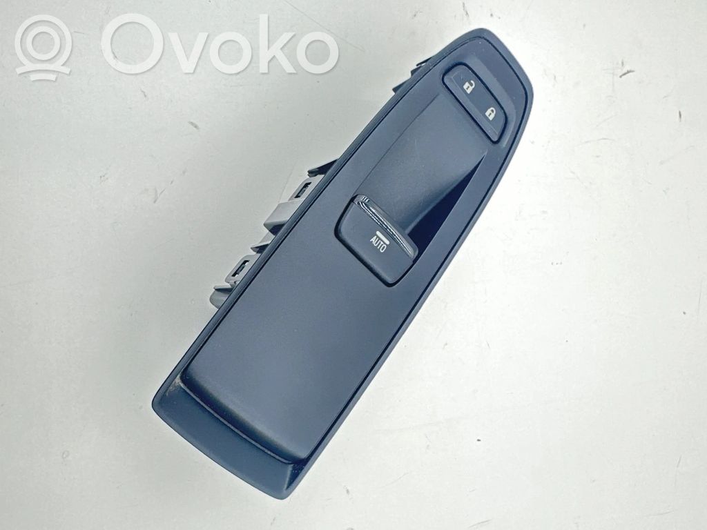 Subaru Outback (BT) Electric window control switch 