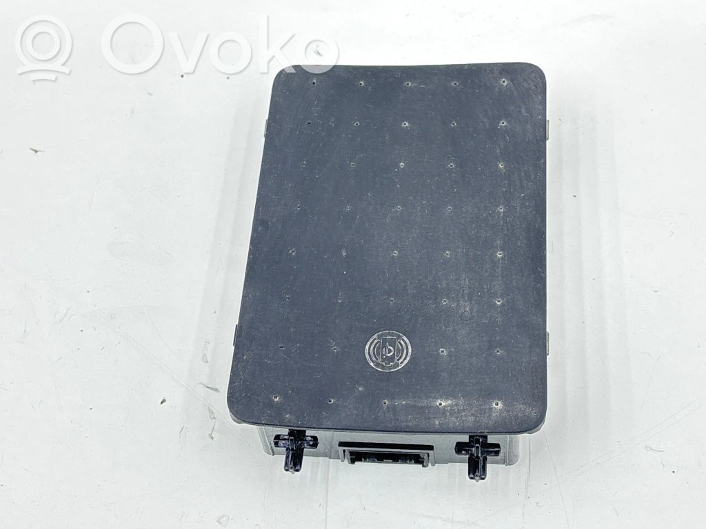 Wireless charging module   32226738,32359365