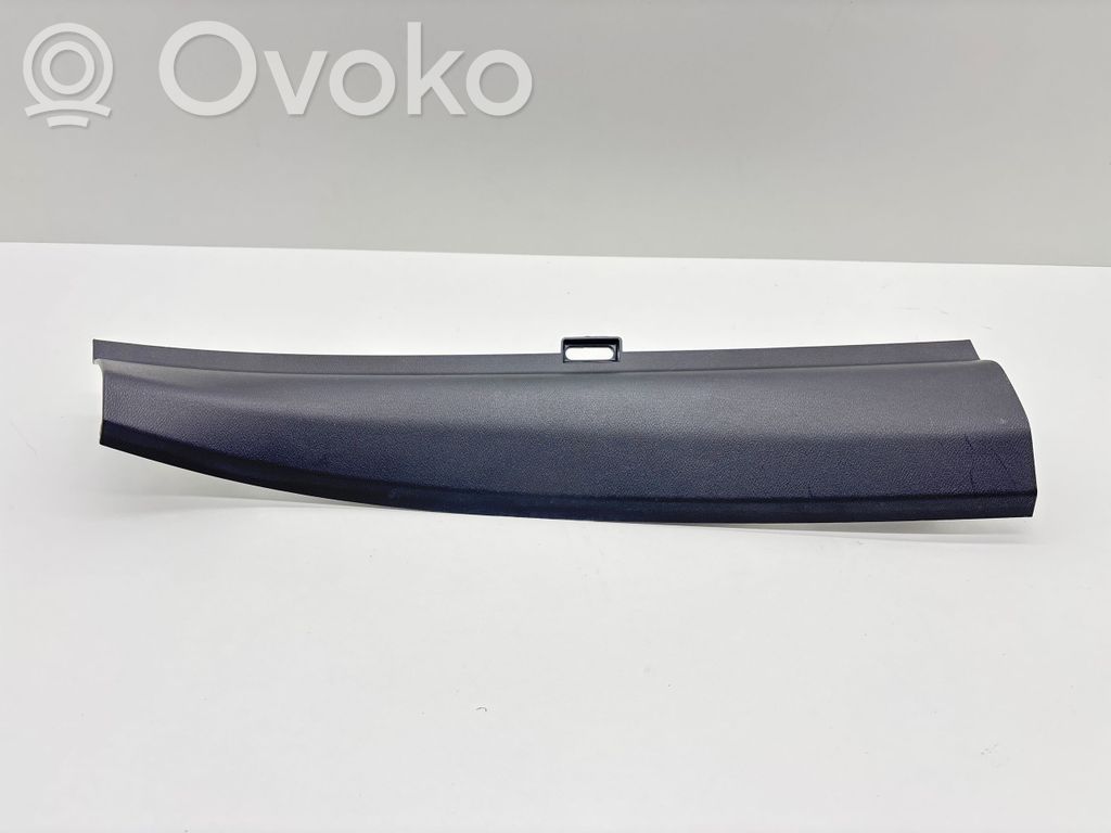 Volvo XC60 Pilar (C) 