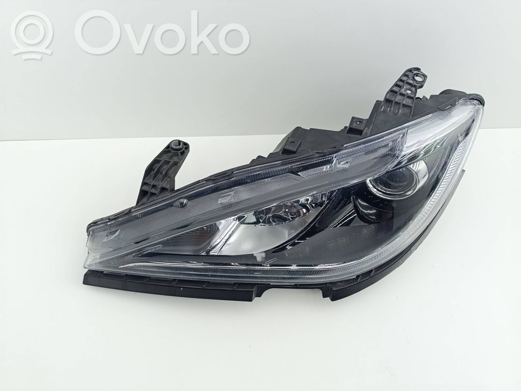 Chrysler Pacifica Headlight/headlamp 