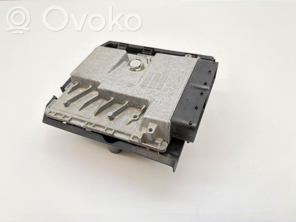Audi Q7 4M Engine control unit/module 