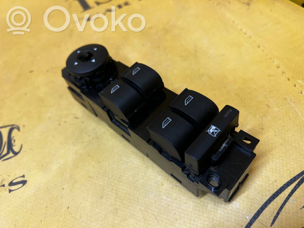 Electric window control switch   BM5T14A132AB