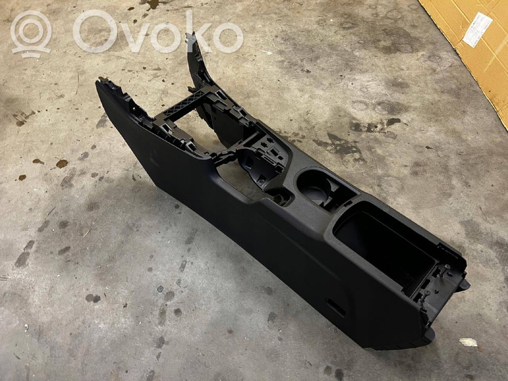 Peugeot 308 Center console 