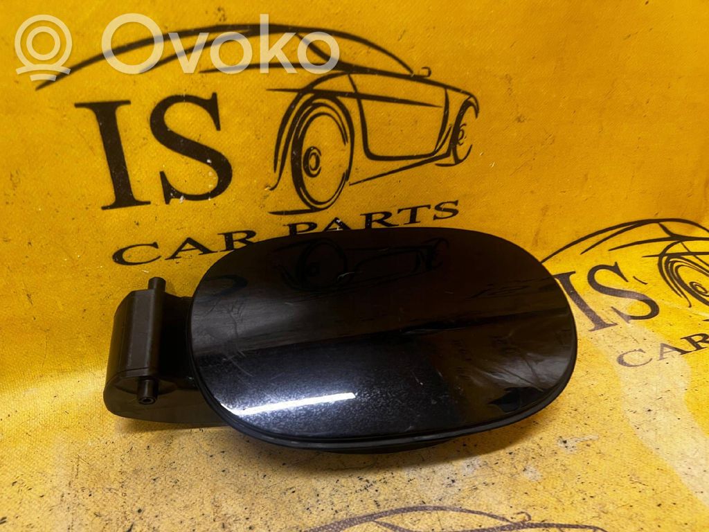 Porsche Cayenne (92A) Klapka wlewu paliwa 