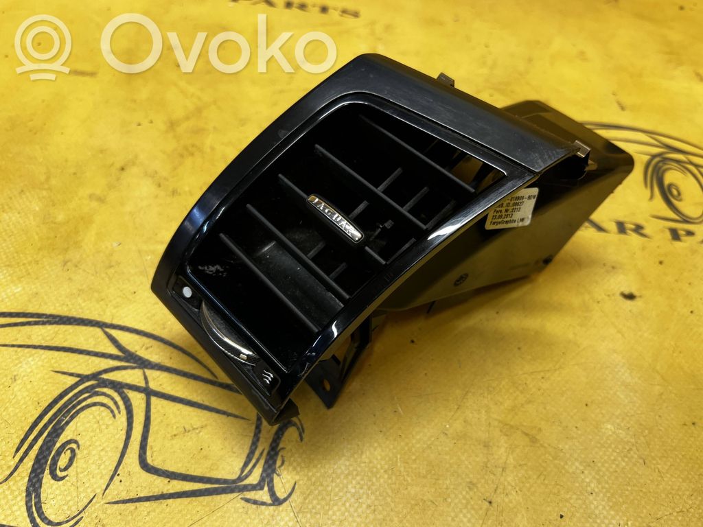 Jaguar F-Type Boczna kratka nawiewu deski rozdzielczej 