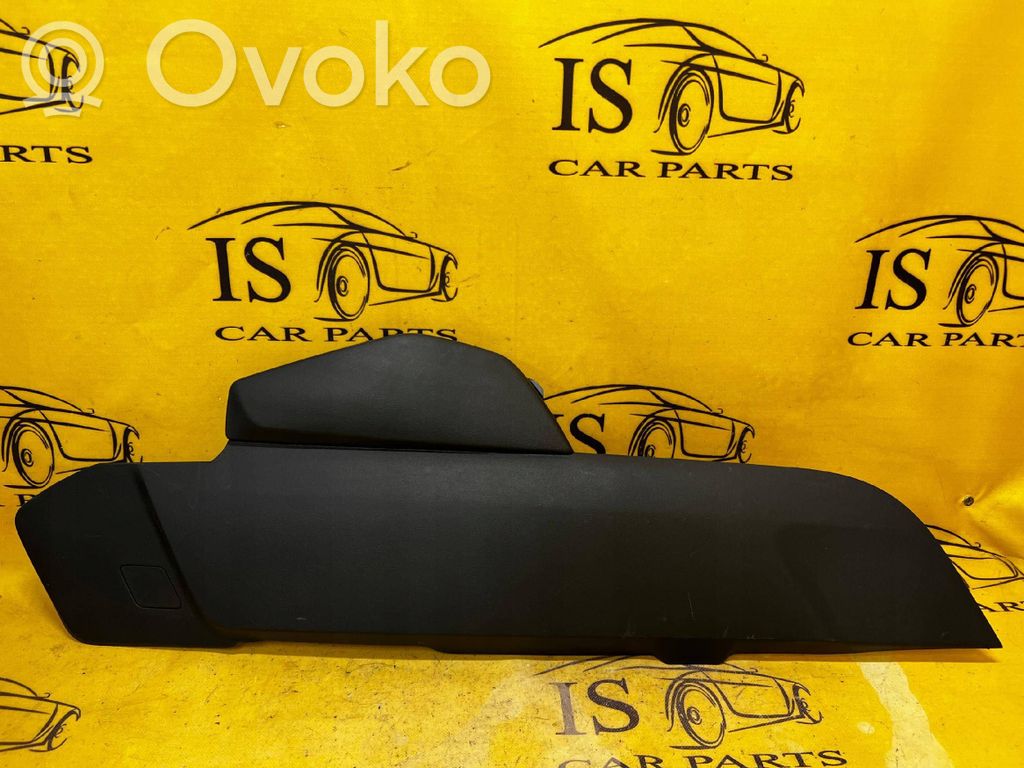 Osłona boczna tunelu środkowego   LJ6BS044E07BD
