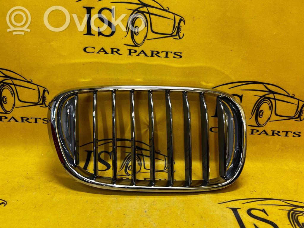 BMW 7 G11 G12 Griglia superiore del radiatore paraurti anteriore 
