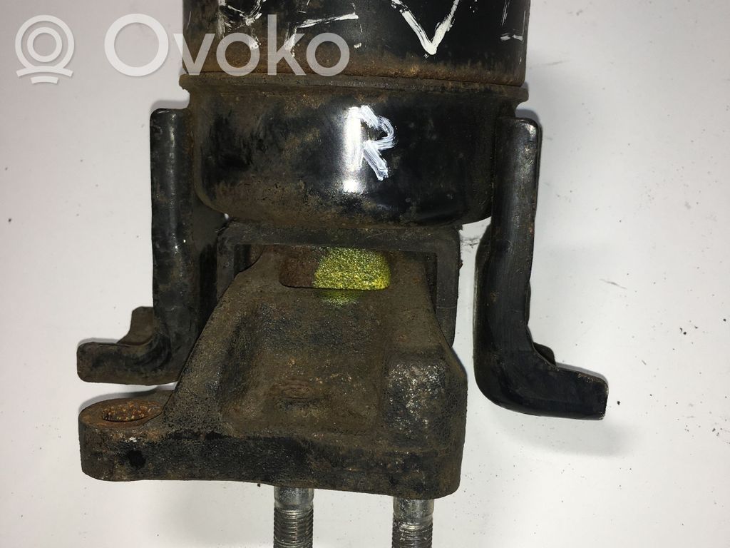 Toyota RAV 4 (XA20) Engine mount bracket 