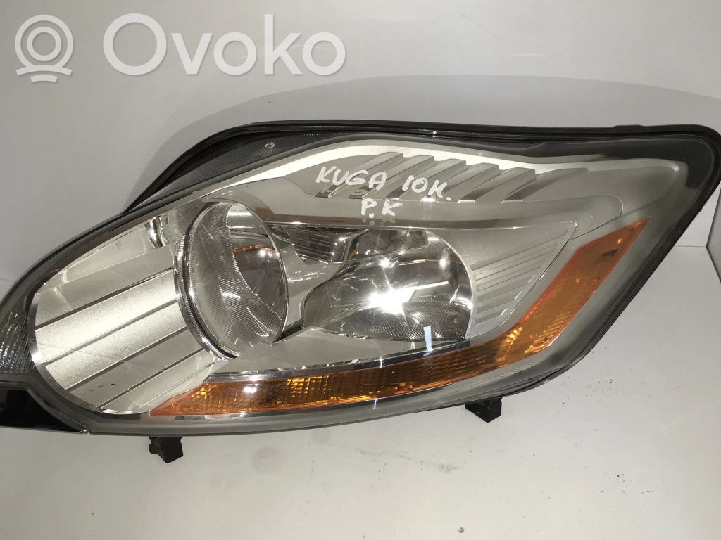 Ford Kuga I Lampa przednia 