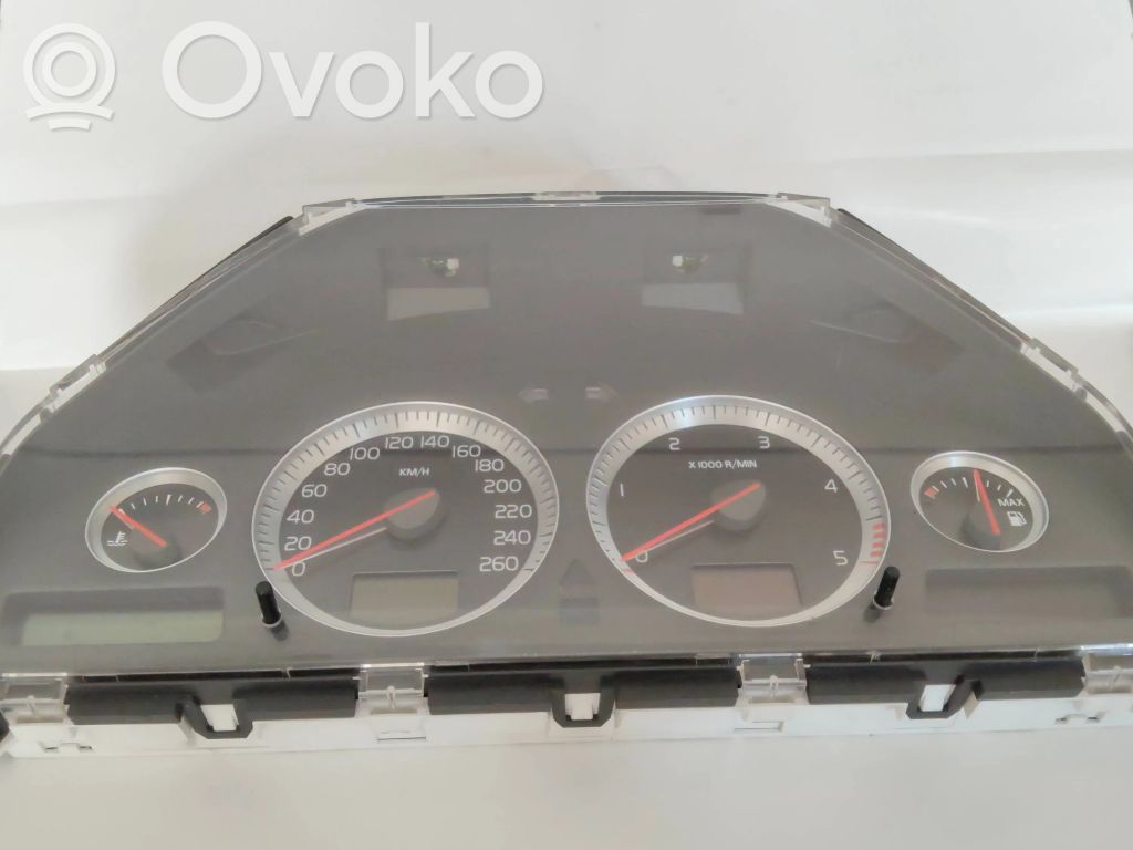 Volvo XC90 Speedometer (instrument cluster) 