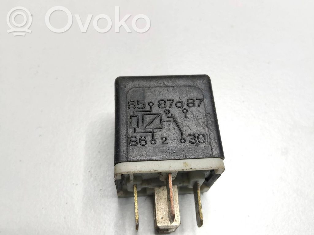 Land Rover Freelander 2 - LR2 Other relay 