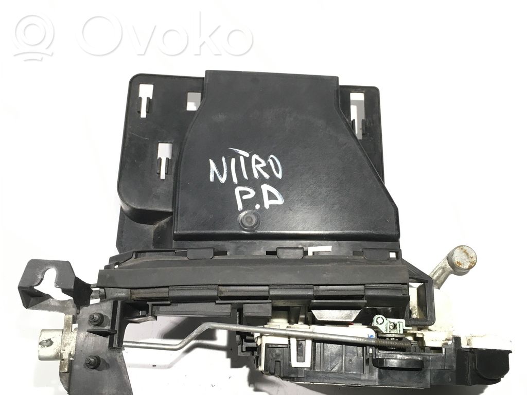 Dodge Nitro Front door lock 