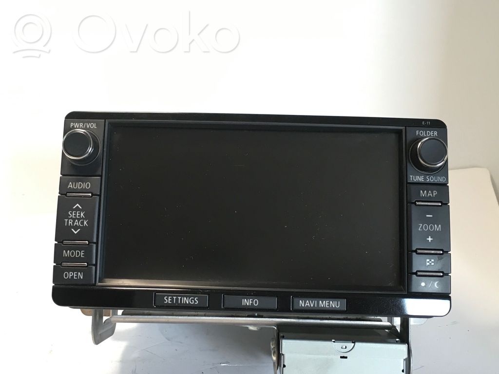 Mitsubishi Outlander Panel / Radioodtwarzacz CD/DVD/GPS 