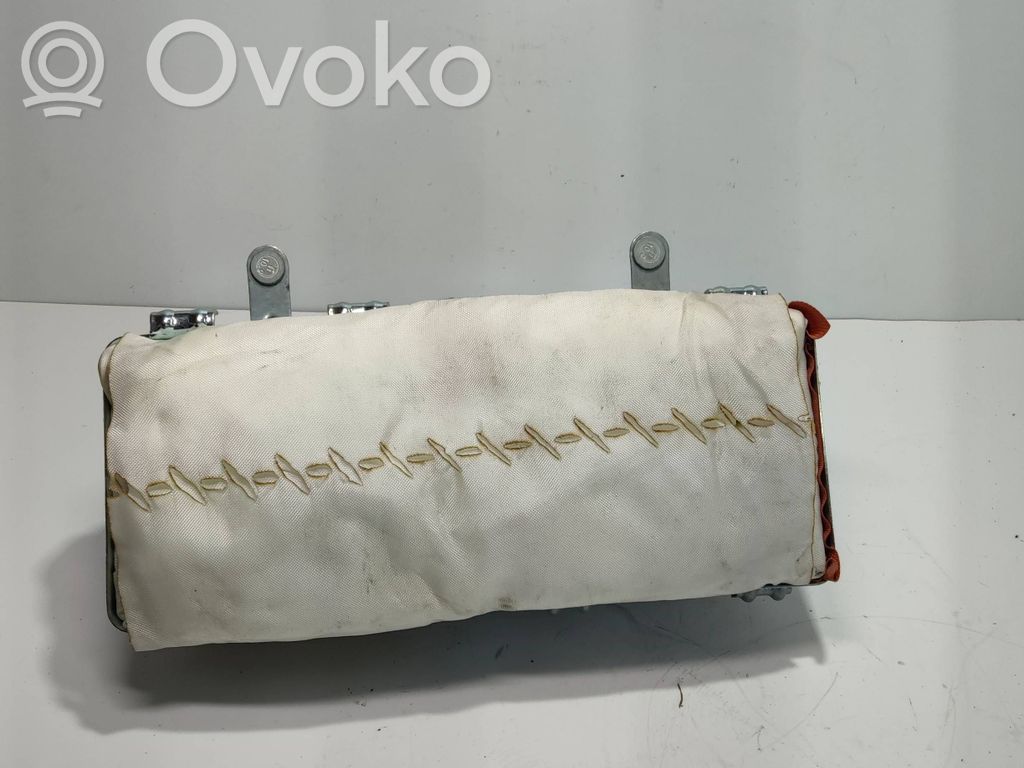 Dodge Nitro Passenger airbag 