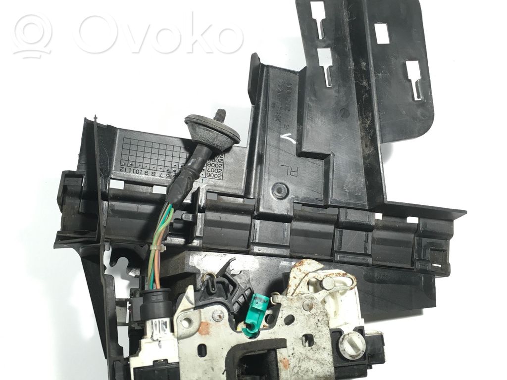 Dodge Nitro Front door lock 