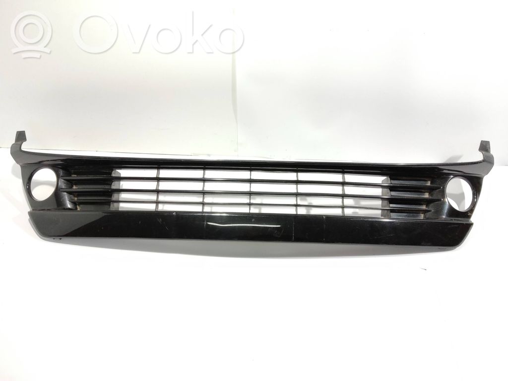 Toyota Prius (XW30) Kratka dolna zderzaka przedniego 