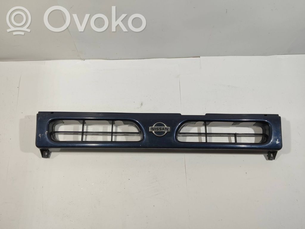 Nissan Terrano Etusäleikkö 