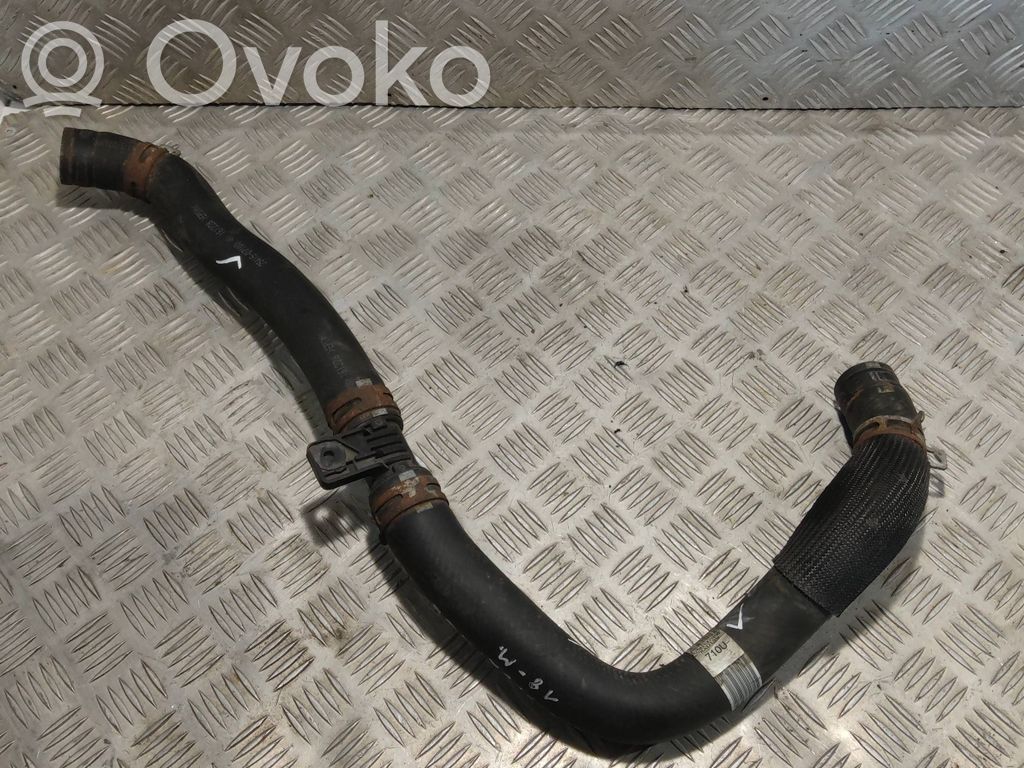 KIA Sportage Conductă/furtun lichid de răcire motor 
