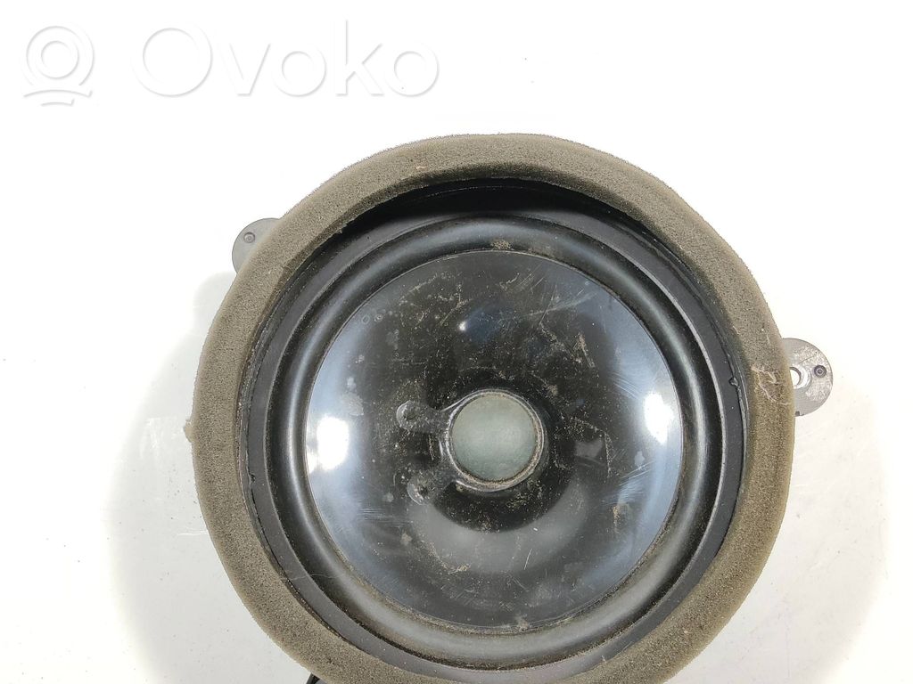 Subaru Forester SH Altavoz de la puerta trasera 