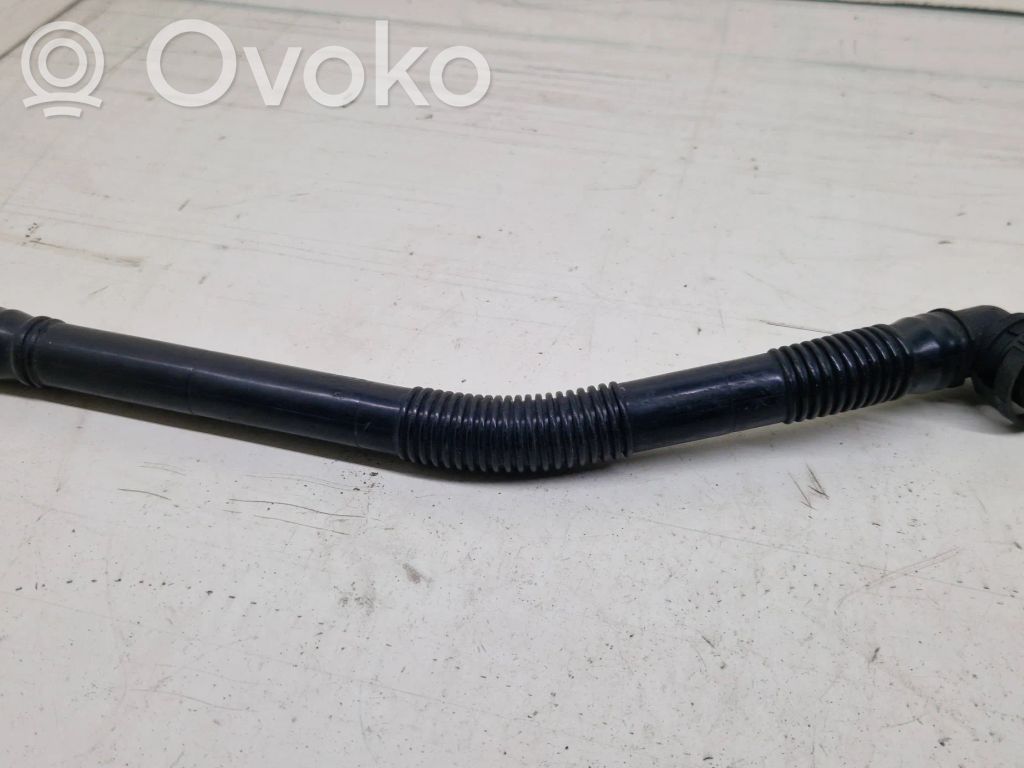 Volkswagen PASSAT B6 Ventilācijas caurule 