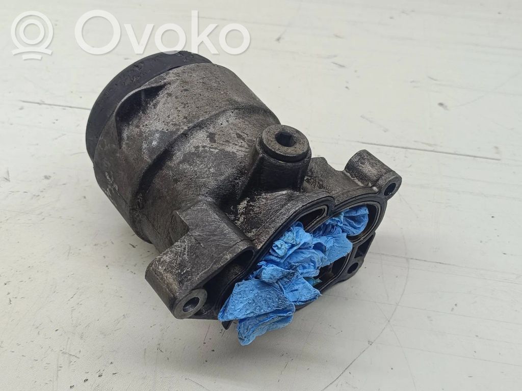 BMW 3 E90 E91 Oil filter cover 