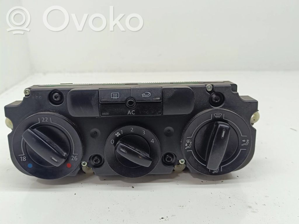 Volkswagen Golf V Climate control unit 