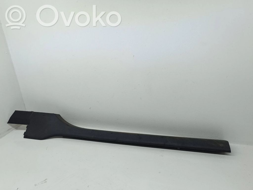 Volkswagen Golf V Front sill trim cover 